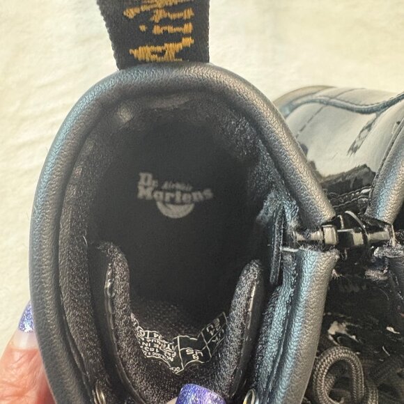 Dr. Martens Youth 1460 Patent Leather Black Boots W/ Side Zipper Size 7UK / 8 US - Picture 9 of 14